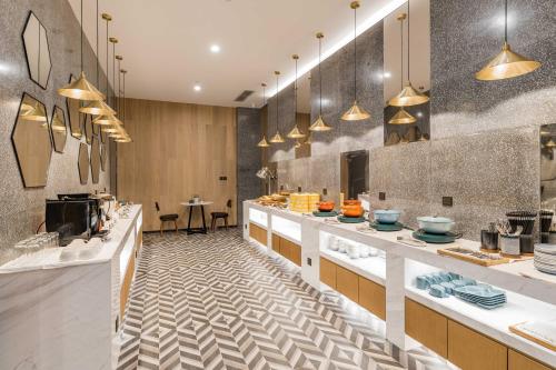 Food and beverages, Atour Light Hotel Beijing Temple of Heaven near Pearl Market Food and beverages, Atour Light Hotel Beijing Temple of Heaven near Pearl Market