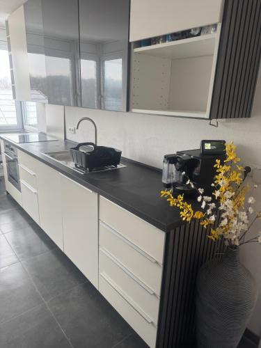 Konyha, Eröffnungsangebot 100 qm Casa Daniela Donau Exclusive (Eroffnungsangebot 100 qm Casa Daniela Donau Exclusive) in Vilshofen Konyha, Eröffnungsangebot 100 qm Casa Daniela Donau Exclusive (Eroffnungsangebot 100 qm Casa Daniela Donau Exclusive) in Vilshofen