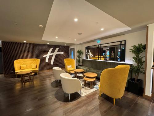 Фасада на хотела, Holiday Inn Naples By IHG in Неапол Фасада на хотела, Holiday Inn Naples By IHG in Неапол