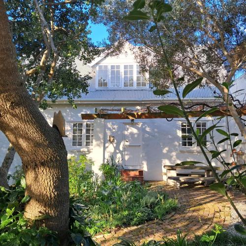 Vista, Vermont Garden Cottage in Hermanus Vista, Vermont Garden Cottage in Hermanus