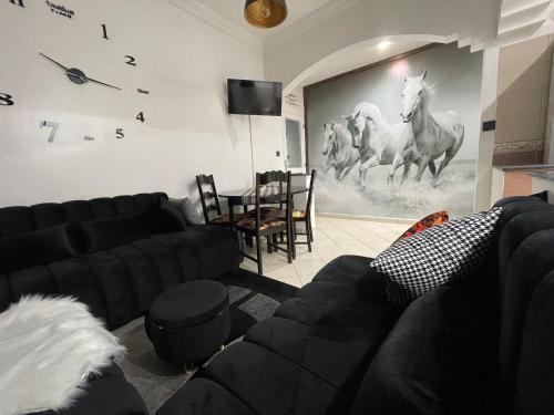 Panoramic Stylish Stay in 에살람 Panoramic Stylish Stay in 에살람