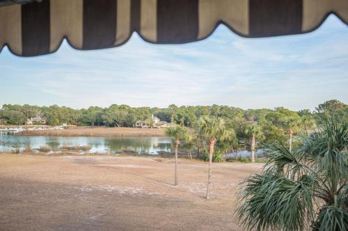 1738 Bluff Villas at The Sea Pines Resort in South Beach 1738 Bluff Villas at The Sea Pines Resort in South Beach