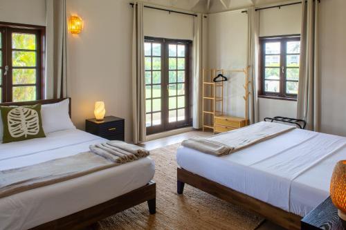 The Fairway 6BRFamilyVilla 20-24ppl Pool Slide Tub in โลว์แลนด์ The Fairway 6BRFamilyVilla 20-24ppl Pool Slide Tub in โลว์แลนด์