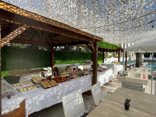 식음료(F&B), Le Jardin de Babylone Résidence Festive & Naturiste "réservé aux couples uniquement" (Le Jardin de Babylone Residence Festive & Naturiste "reserve aux couples uniquement") in 아그드 식음료(F&B), Le Jardin de Babylone Résidence Festive & Naturiste "réservé aux couples uniquement" (Le Jardin de Babylone Residence Festive & Naturiste "reserve aux couples uniquement") in 아그드