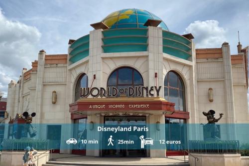 Le Tahiti, 2 pers, 10 min Disneyland Paris in Serris Le Tahiti, 2 pers, 10 min Disneyland Paris in Serris