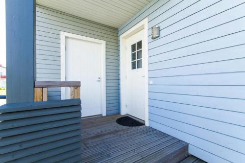 Facilities, Spacious Apartment for 8 with Sauna in Kerava Facilities, Spacious Apartment for 8 with Sauna in Kerava