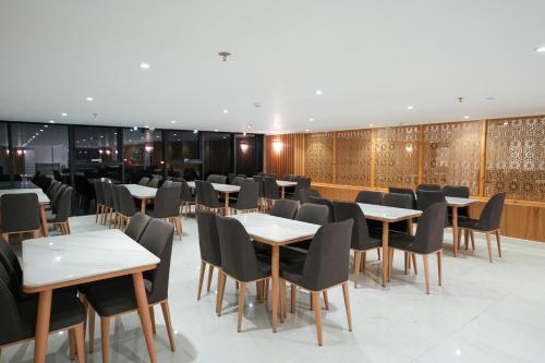 اويو 372 فندق ناوازي وثير (OYO 372 Nawazi Watheer Hotel) in الجامعة اويو 372 فندق ناوازي وثير (OYO 372 Nawazi Watheer Hotel) in الجامعة