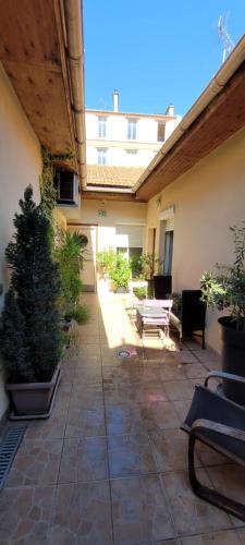 Residence Moliere Hotel Paris Montrouge in Montrouge Residence Moliere Hotel Paris Montrouge in Montrouge