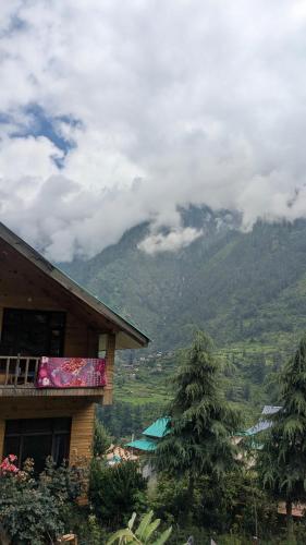 Alpine homes in Manikaran Alpine homes in Manikaran