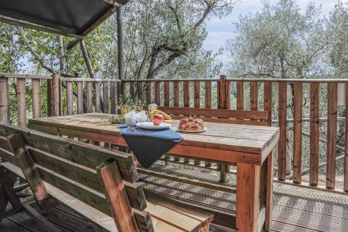 Fabulous Village in Ostia Fabulous Village in Ostia