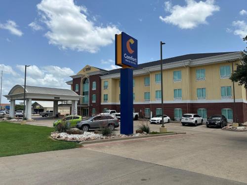 Comfort Inn & Suites in ชานเมืองเวโก Comfort Inn & Suites in ชานเมืองเวโก