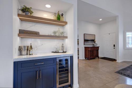 VB940 - Lobelia Luxe - Meredith Lodging