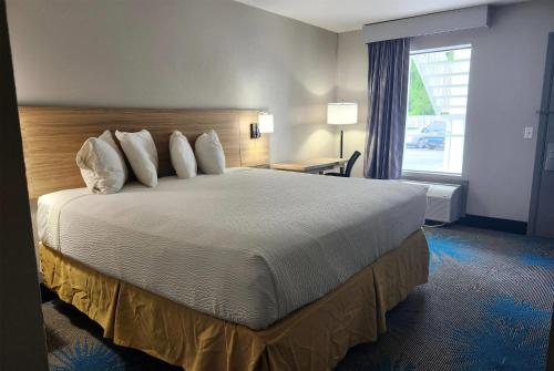 Days Inn by Wyndham Ocean Springs in Biloxi (MS) Days Inn by Wyndham Ocean Springs in Biloxi (MS)