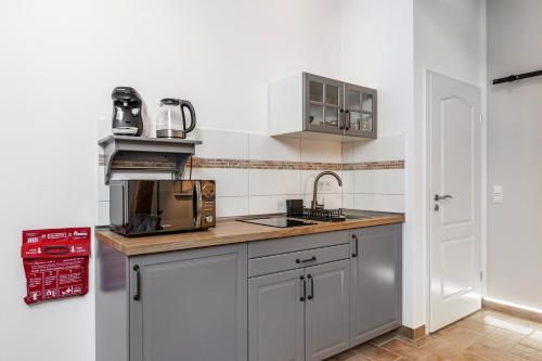 Ferienhaus 'Zum tänzelnden Pony' (Ferienhaus 'Zum tanzelnden Pony') in Ludwigsfelde Ferienhaus 'Zum tänzelnden Pony' (Ferienhaus 'Zum tanzelnden Pony') in Ludwigsfelde