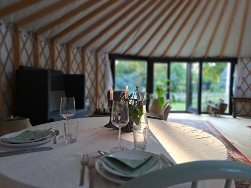 Facilities, Harresø Haves Jurt in Give Facilities, Harresø Haves Jurt in Give