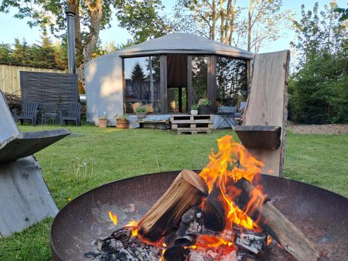 Garden, Harresø Haves Jurt in Give Garden, Harresø Haves Jurt in Give