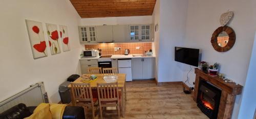 Kitchen, Sunriseview Cottages in Wicklow Kitchen, Sunriseview Cottages in Wicklow