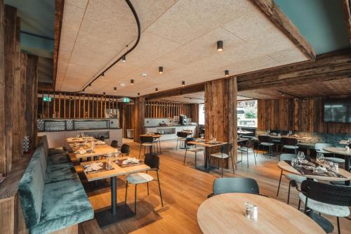 Restaurante, Swiss Budget Alpenhotel in Tasch Restaurante, Swiss Budget Alpenhotel in Tasch
