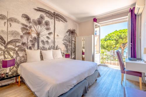 Hotel Les Palmiers in St.Maxime Hotel Les Palmiers in St.Maxime