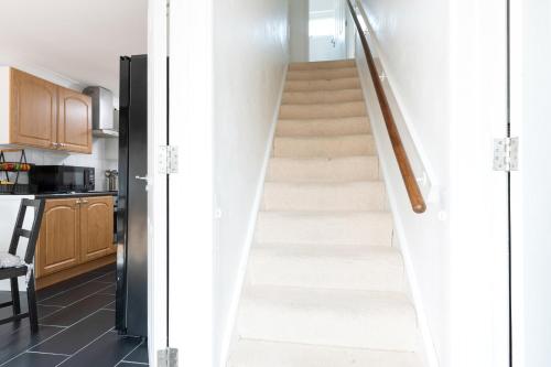 Leaside House by Grandeur Property in Swaythling Leaside House by Grandeur Property in Swaythling