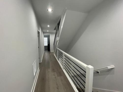 Modern 4 Bedroom 5 Bath Townhome Downtown Indpls 2228 near พิพิธภัณฑ์เด็กอินเดียน่าโพลิส Modern 4 Bedroom 5 Bath Townhome Downtown Indpls 2228 near พิพิธภัณฑ์เด็กอินเดียน่าโพลิส