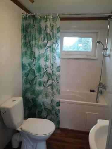 Domek na łące (Domek na lace) in Stare Jeżewo Domek na łące (Domek na lace) in Stare Jeżewo