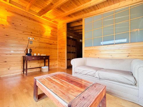 Centro Budista de Meditación Kadampa (Centro Budista de Meditacion Kadampa) in Mataelpino Centro Budista de Meditación Kadampa (Centro Budista de Meditacion Kadampa) in Mataelpino