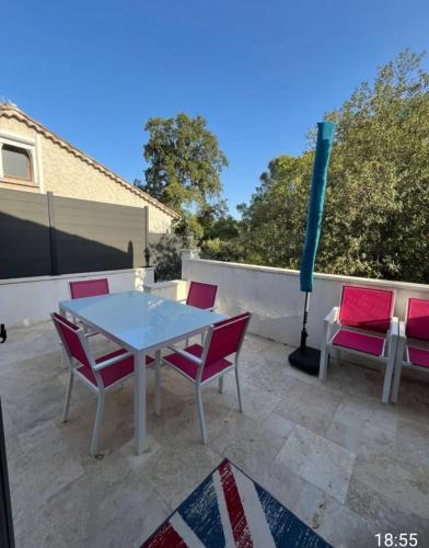 Balcony/terrace, Maison spacieuse a Saint-Raphael avec terrasse in Vallon de Coste Balcony/terrace, Maison spacieuse a Saint-Raphael avec terrasse in Vallon de Coste