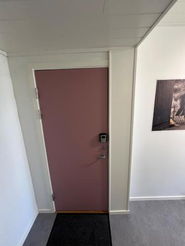 Lunt og trivelig i sentrum Rosa in 哈爾斯塔市中心 Lunt og trivelig i sentrum Rosa in 哈爾斯塔市中心