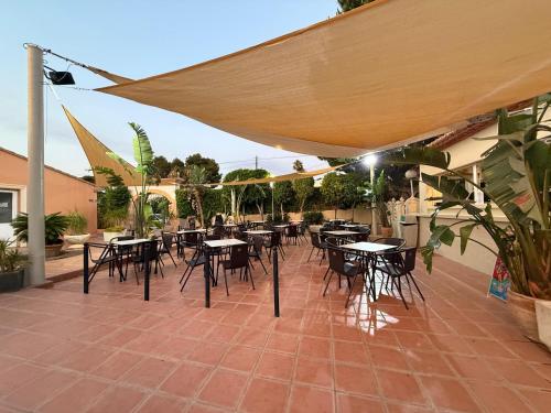 Aparthotel Bahia Pinosol in Adsubia Aparthotel Bahia Pinosol in Adsubia