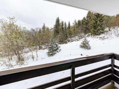 Studio chaleureux 4 pers avec balcon, cuisine equipee et TV - Saint-Francois-Longchamp - FR-1-807-50 in Montgellafrey Studio chaleureux 4 pers avec balcon, cuisine equipee et TV - Saint-Francois-Longchamp - FR-1-807-50 in Montgellafrey