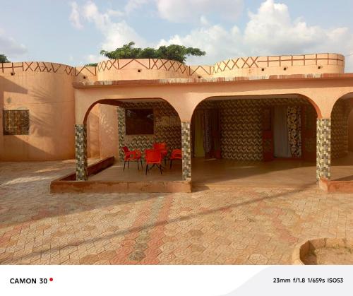 Balcony/terrace, Bobo LAFIA RESIDENCE MEUBLEE in Bobo Dioulasso Balcony/terrace, Bobo LAFIA RESIDENCE MEUBLEE in Bobo Dioulasso