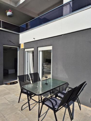 Apartments Merin in Utjeha Apartments Merin in Utjeha