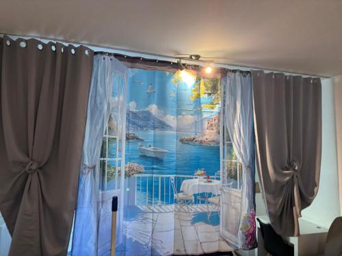 chez moumie studio meublee piscine jacuzzi chezmoumie in Bevaix chez moumie studio meublee piscine jacuzzi chezmoumie in Bevaix