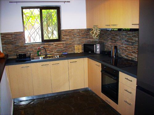 Sea view house I in 플라카 딜레시 Sea view house I in 플라카 딜레시