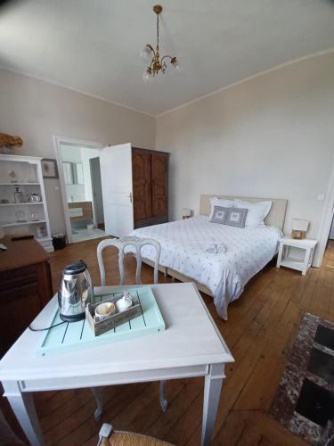 Chambres d'Hôtes des Rouets (Chambres d'Hotes des Rouets) in Fourmies Chambres d'Hôtes des Rouets (Chambres d'Hotes des Rouets) in Fourmies