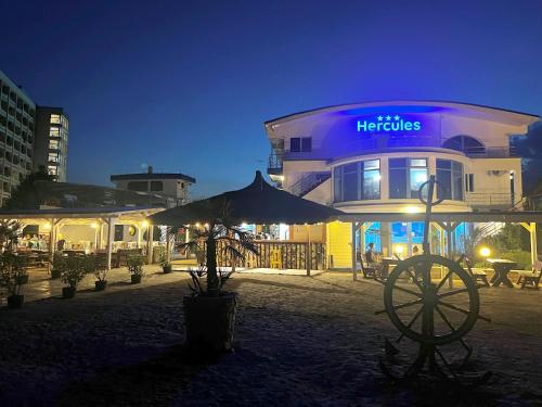A szálláshely kívülről, Hotel Hercules Jupiter in Jupiter A szálláshely kívülről, Hotel Hercules Jupiter in Jupiter