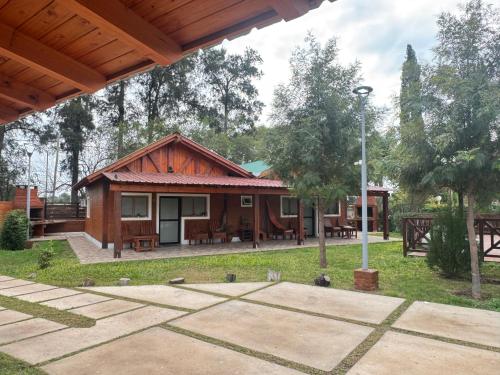 Cabañas las brisas (Cabanas las brisas) in La Banda Cabañas las brisas (Cabanas las brisas) in La Banda