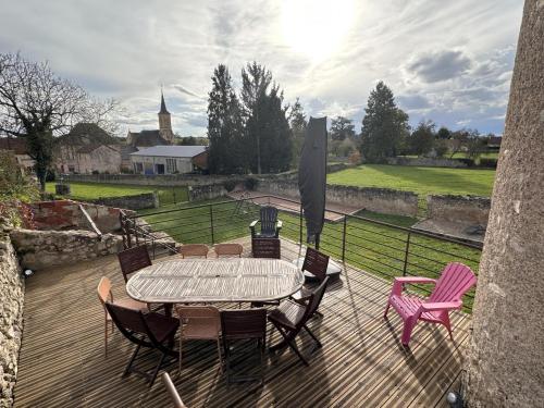 Belle maison familiale 19e siècle restaurée avec terrasse et jardin à Cindré - FR-1-489-406 (Belle maison familiale 19e siecle restauree avec terrasse et jardin a Cindre - FR-1-489-406) in Jaligny-sur-Besbre Belle maison familiale 19e siècle restaurée avec terrasse et jardin à Cindré - FR-1-489-406 (Belle maison familiale 19e siecle restauree avec terrasse et jardin a Cindre - FR-1-489-406) in Jaligny-sur-Besbre