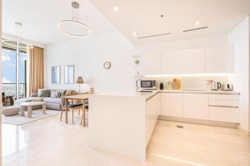 Facilities, Rustic Minimalist Home with Breathtaking Sea Views in Dubai Maritime City Facilities, Rustic Minimalist Home with Breathtaking Sea Views in Dubai Maritime City