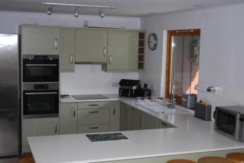 Ghillies Lodge Crianlarich in Killin Ghillies Lodge Crianlarich in Killin