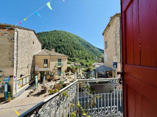 Kilátás, Charmant appartement au cœur du village - Balcon vue montagnes in Chatillon-En-Diois Kilátás, Charmant appartement au cœur du village - Balcon vue montagnes in Chatillon-En-Diois