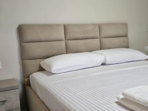 客室内ベッド, Fraj Holiday Homes Pogradec in ポグラデック 客室内ベッド, Fraj Holiday Homes Pogradec in ポグラデック