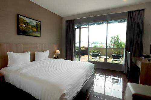 Asoka Luxury Hotel in Bandar Lampung Asoka Luxury Hotel in Bandar Lampung