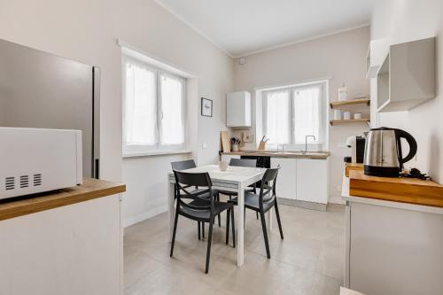 Facilities, Eco Domus Earth in Prima Porta Facilities, Eco Domus Earth in Prima Porta