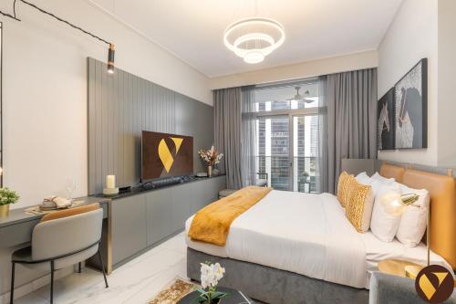 Habitació, Vogue MAG318 Downtown Dubai with Skyline and Pool View, Steps to Burj Khalifa and Dubai Mall, Amazin in Madinat Zayid Habitació, Vogue MAG318 Downtown Dubai with Skyline and Pool View, Steps to Burj Khalifa and Dubai Mall, Amazin in Madinat Zayid