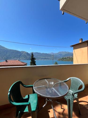 Regina Lake Como Condo in Dorio Regina Lake Como Condo in Dorio