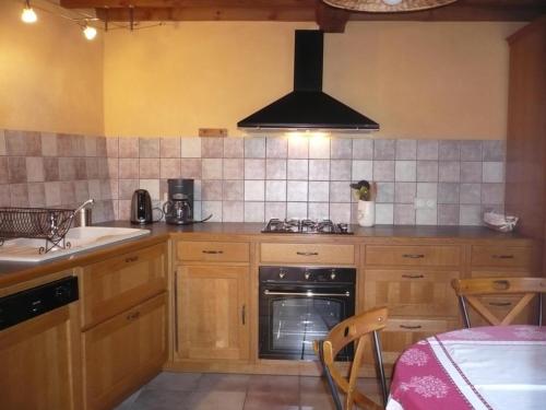 Gite cosy avec poele a bois, terrasse, et jardin - Proche station ski et activites nature - FR-1-496 in Charbonnieres-les-Bains Gite cosy avec poele a bois, terrasse, et jardin - Proche station ski et activites nature - FR-1-496 in Charbonnieres-les-Bains
