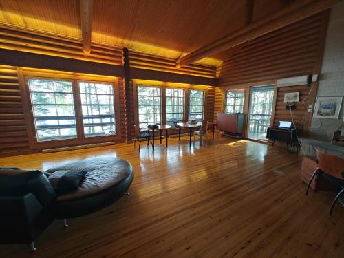 Lake side villa 206m2 Sastamala in Vammala Lake side villa 206m2 Sastamala in Vammala