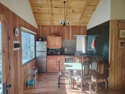 Cabaña Arrayan (Cabana Arrayan) in Quetroleufu Cabaña Arrayan (Cabana Arrayan) in Quetroleufu